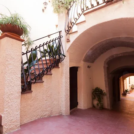 Dimora Antica فندق مبيت وإفطار 3*