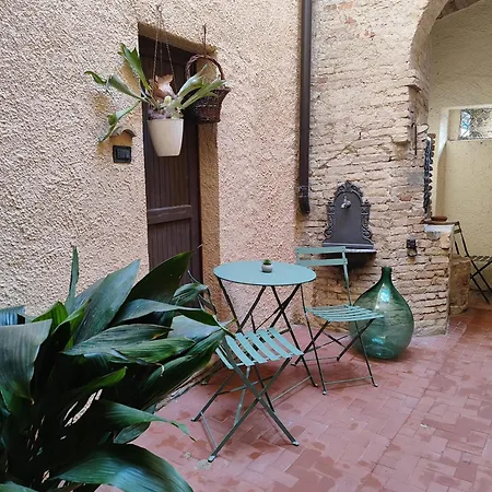 Nocleg ze śniadaniem Dimora Antica 3*