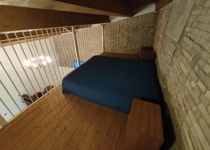 Dimora Antica Bed & Breakfast