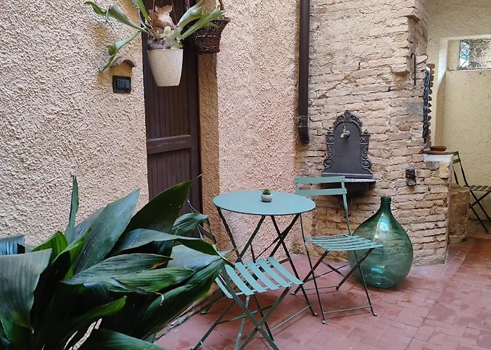 Bed & Breakfast Dimora Antica 3*